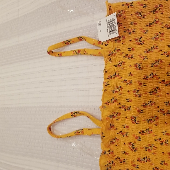 NWT Almost Famous Stretchy Floral Halter Tank Top, Orange Yellow color, size S - Picture 3 of 8